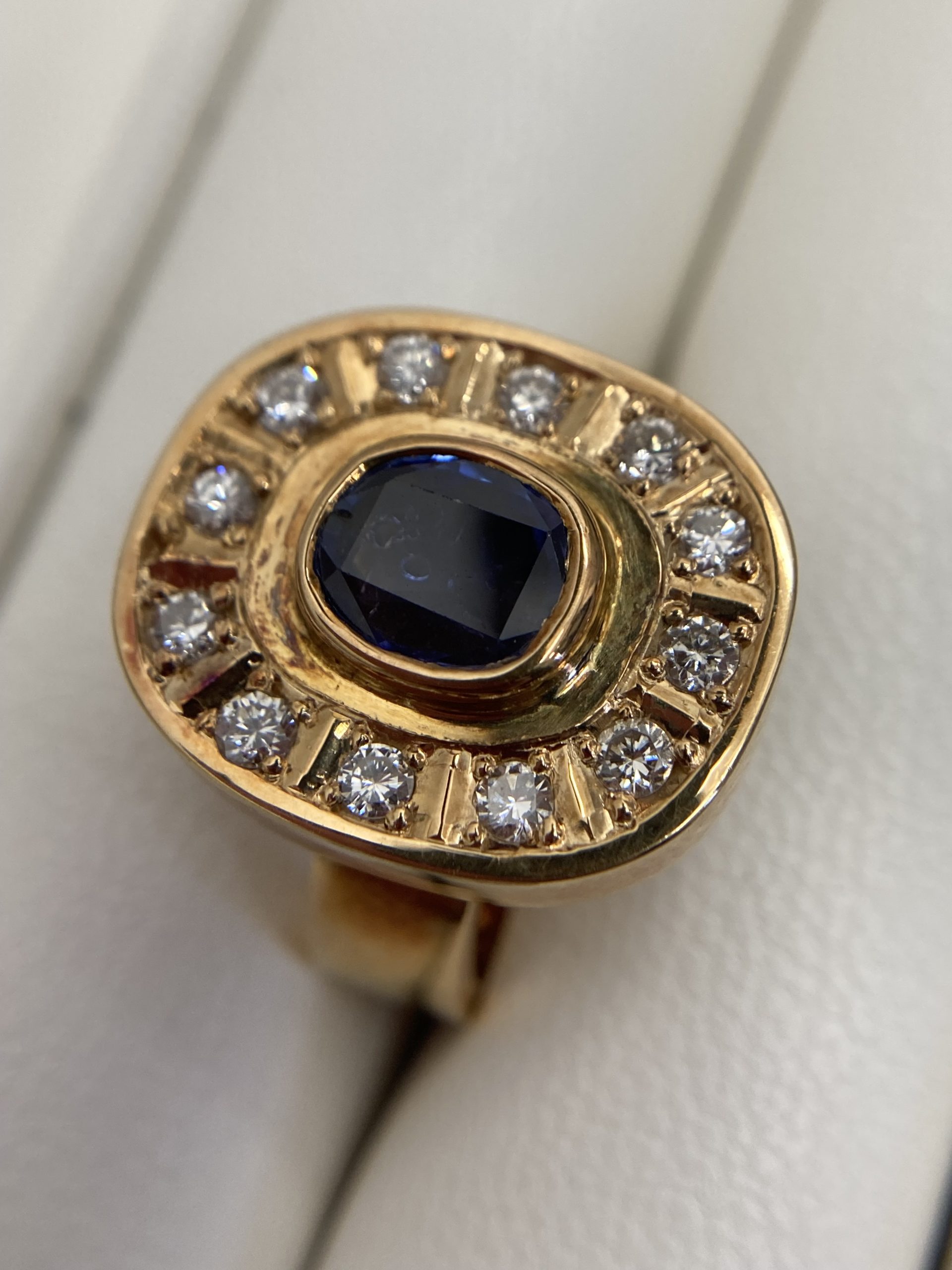 サファイアダイヤリング